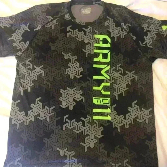 Under Armour workout set - Picture 2 of 10